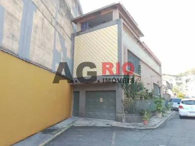 Casa de Condomínio com 4 Quartos à venda, 246m² no Campinho, Rio de Janeiro