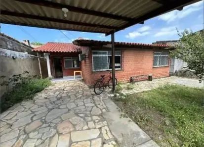 Casa com 3 Quartos à venda, 200m² no Aeroporto, Aracaju