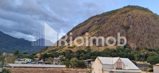 Casa de Condomínio com 3 Quartos à venda, 120m² no Vargem Pequena, Rio de Janeiro