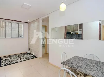 Apartamento com 2 Quartos à venda, 43m² no Costa e Silva, Porto Alegre