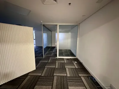 Sala Comercial para alugar, 98m² no Itaim Bibi, São Paulo