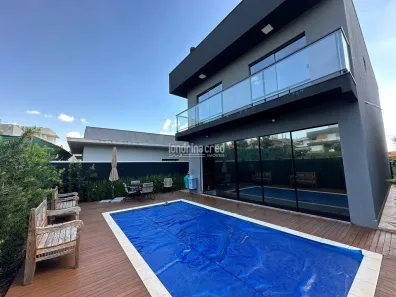 Casa de Condomínio com 3 Quartos à venda, 207m² no Jardim Morumbi, Londrina