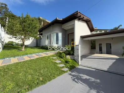 Casa com 3 Quartos à venda, 154m² no Centro, Florianópolis