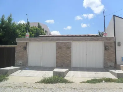 Casa com 2 Quartos para alugar, 80m² no Parque Albano (Jurema), Caucaia