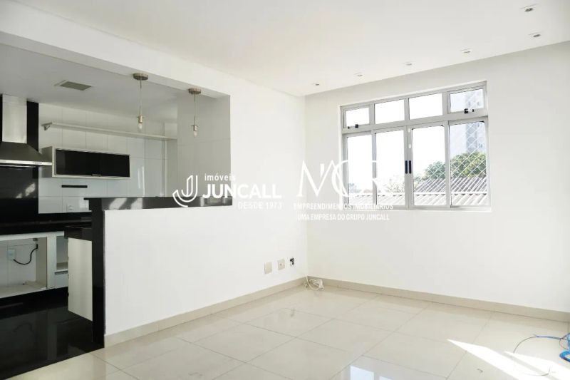 Apartamento com 3 quartos — Sagrada Família, Belo Horizonte