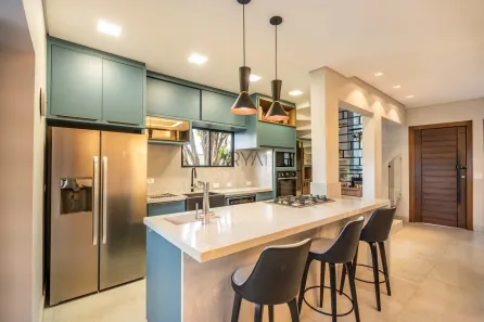 Sobrado com 3 Quartos à venda, 148m² no Seminário, Curitiba