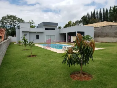 Fazenda/Sítio com 3 Quartos à venda, 224m² no Parque dos Cafezais 1, Itupeva