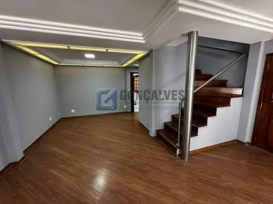 Sobrado com 6 Quartos para alugar, 380m² no Jordanópolis, São Bernardo do Campo
