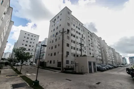 Apartamento com 2 Quartos para venda ou aluguel, 44m² no Piatã, Salvador