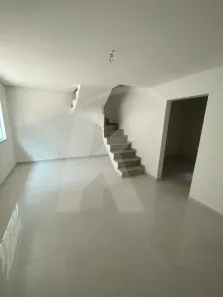 Sobrado com 3 Quartos à venda, 122m² no Jardim Santa Inês, São Paulo