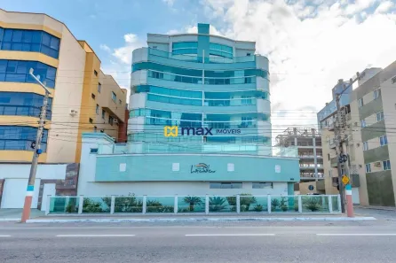 Apartamento com 2 Quartos para alugar, 92m² no Gravatá, Navegantes