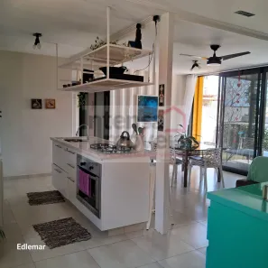 Fazenda/Sítio com 3 Quartos à venda, 2000m² no Loteamento Chácaras Ingrid, Taubaté