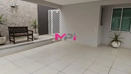 Sobrado com 3 Quartos à venda, 166m² no Vila Guarani, Jundiaí