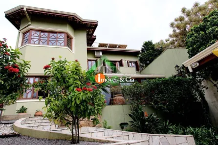 Casa com 3 Quartos à venda, 401m² no Vila Petrópolis, Atibaia