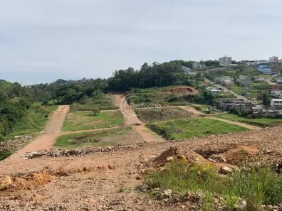 Lote/Terreno à venda, 305m² no Nossa Senhora das Graças, Caxias do Sul