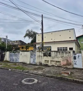 Casa com 3 Quartos à venda, 70m² no Trindade, São Gonçalo