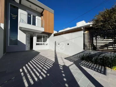 Sobrado com 3 Quartos à venda, 130m² no Parque Amador, Esteio