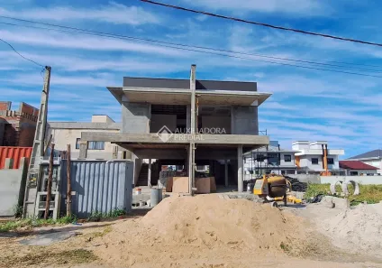 Casa com 3 Quartos à venda, 180m² no Campeche, Florianópolis