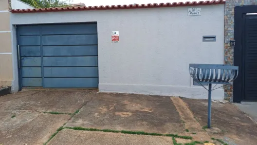 Casa com 2 Quartos à venda, 90m² no Setor Santos Dumont, Goiânia