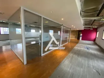 Sala Comercial para alugar, 350m² no Chácara Santo Antônio (Zona Sul), São Paulo