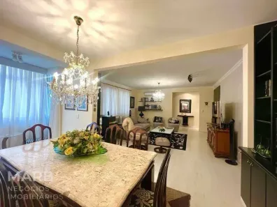 Apartamento com 2 Quartos à venda, 150m² no Centro, Florianópolis