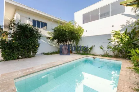 Casa com 4 Quartos para venda ou aluguel, 431m² no Alto de Pinheiros, São Paulo