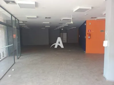 Ponto Comercial para alugar, 400m² no Santa Rosa, Uberlândia