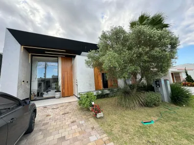 Casa de Condomínio com 3 Quartos à venda, 150m² no XANGRI-LÁ, Xangri-lá