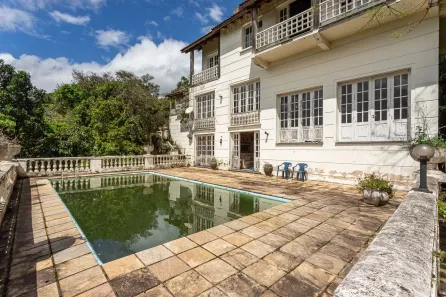 Casa com 6 Quartos à venda, 849m² no Teresópolis, Porto Alegre