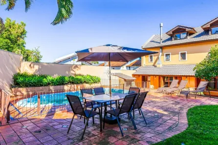 Casa com 4 Quartos à venda, 334m² no Ipanema, Porto Alegre