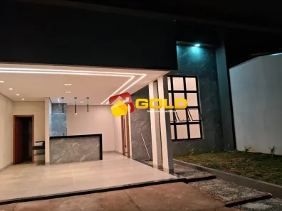 Casa com 3 Quartos para alugar, 150m² no Jardim Europa, Uberlândia