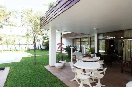 Casa com 4 Quartos à venda, 572m² no Jardim Guedala, São Paulo