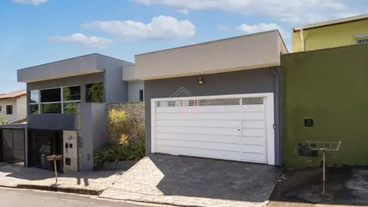 Casa com 3 Quartos à venda, 155m² no Jardim Itália, Botucatu