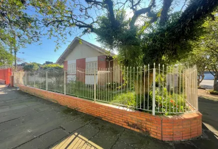 Casa com 2 Quartos à venda, 104m² no Cristo Rei, São Leopoldo