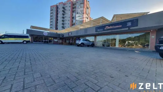 Ponto Comercial para alugar, 75m² no Itoupava Central, Blumenau