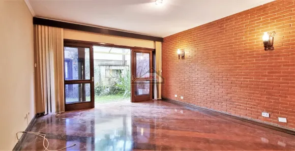Sobrado com 3 Quartos para venda ou aluguel, 176m² no Santo Amaro, São Paulo