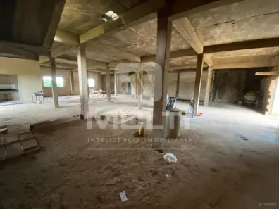 Prédio Comercial com 1 Quarto à venda, 991m² no Santa Mônica, Uberlândia