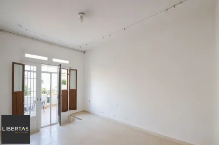 Apartamento com 2 Quartos à venda, 57m² no São Geraldo, Porto Alegre