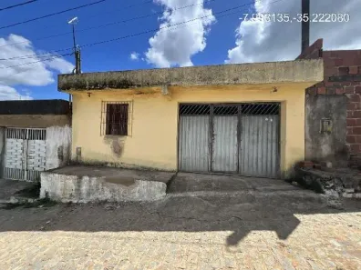 Casa com 2 Quartos à venda, 126m² no Centro, Chã de Alegria