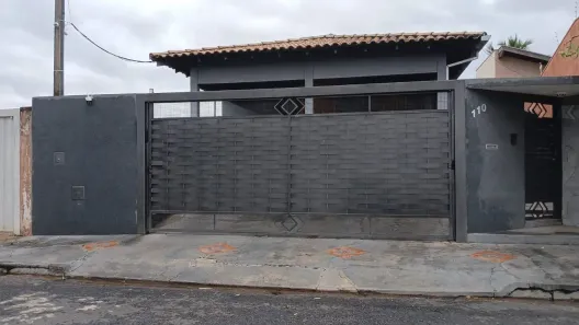 Casa com 3 Quartos à venda, 200m² no Centro, Neves Paulista