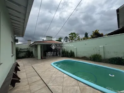 Casa com 3 Quartos à venda, 180m² no São José, São Leopoldo