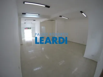 Casa com 2 Quartos para alugar, 240m² no Vila Clementino, São Paulo