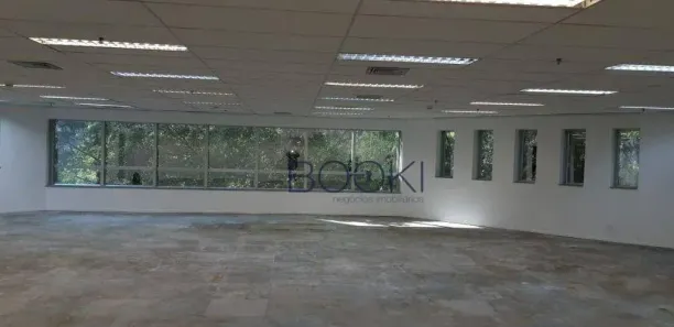 Sala Comercial para alugar, 245m² no Bela Vista, São Paulo