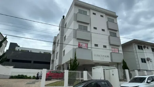 Apartamento com 2 Quartos à venda, 57m² no Serraria, São José