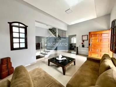 Casa com 4 Quartos à venda, 374m² no Santa Amélia, Belo Horizonte