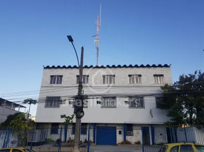 Prédio Comercial à venda, 690m² no Cavalcanti, Rio de Janeiro