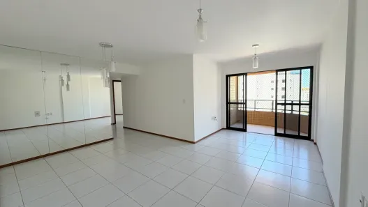 Apartamento com 3 Quartos para alugar, 90m² no Jatiúca, Maceió