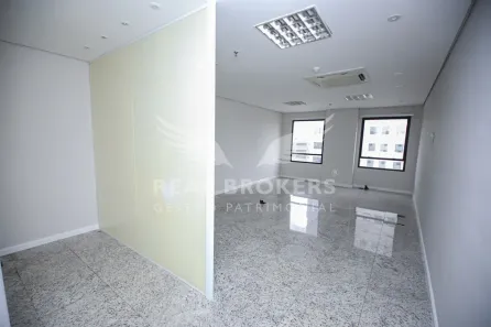 Sala Comercial à venda, 48m² no Alphaville Industrial, Barueri
