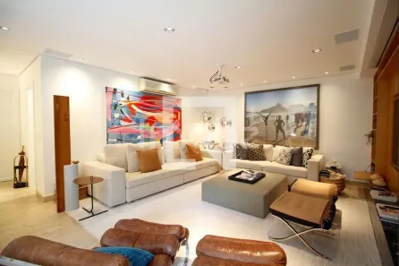 Casa com 3 Quartos à venda, 450m² no Vila Madalena, São Paulo