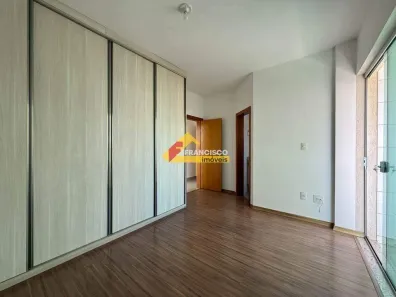Apartamento com 3 Quartos para alugar, 120m² no Centro, Divinópolis